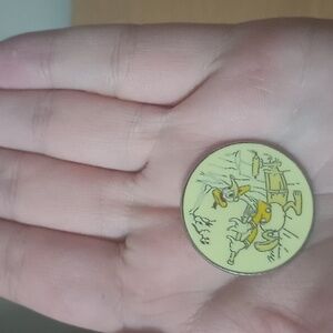 Old School Donald Duck pin